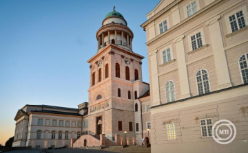 Húsvét - Húsvéthétfőn orgonakoncert lesz a Pannonhalmi Főapátság bazilikájában