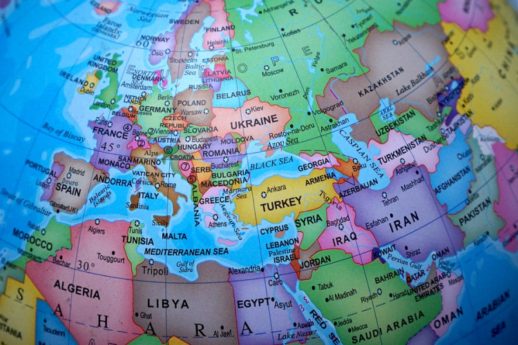 Az európaiak leginkább a migráció és a terrorizmus miatt aggódnak